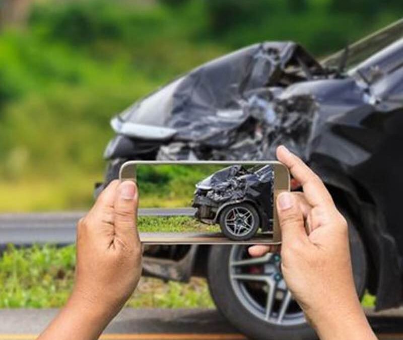 Kebiasaan Berbahaya Saat Berkendara yang Sering Dianggap Remeh